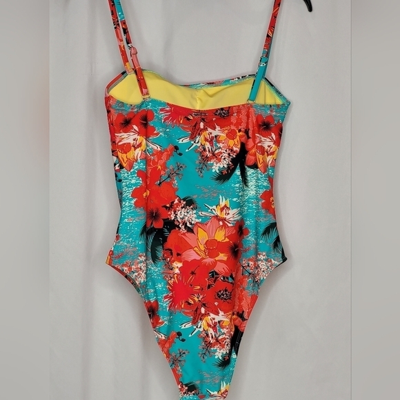 RELLECIGA Hawaiian Inspired Floral One Piece Swimsuit - Size S - Picture 6 of 12